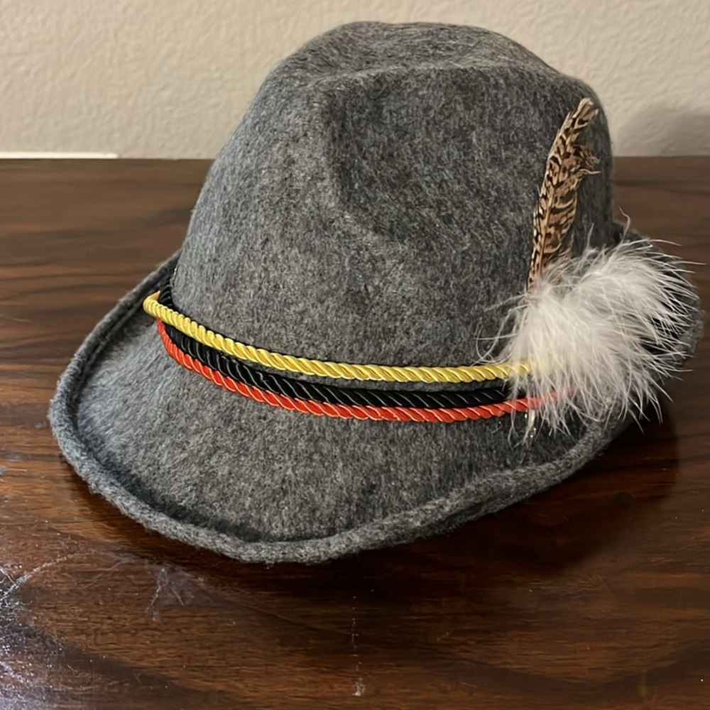 Gray Oktoberfest Fedora with Feather Accent